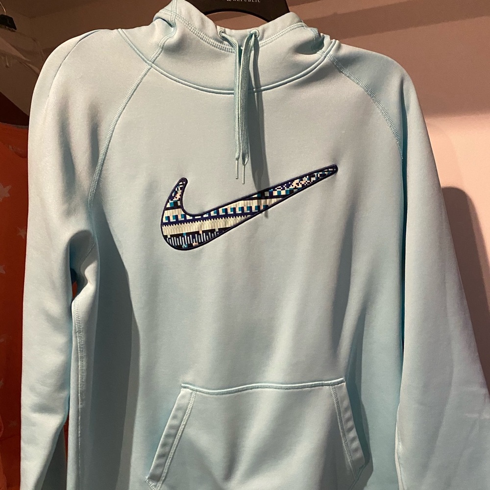 NIKW HOODIE